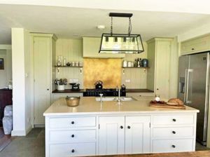 Kitchen/Dining Room- click for photo gallery